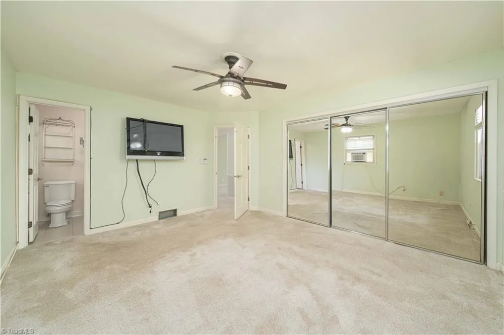 321 Stanaford Road Winston-Salem, NC 27104
