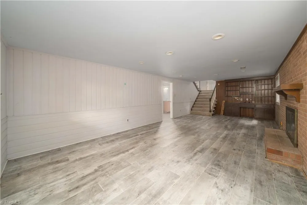 321 Stanaford Road Winston-Salem, NC 27104