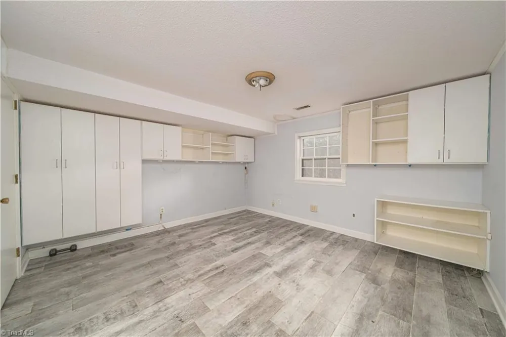 321 Stanaford Road Winston-Salem, NC 27104