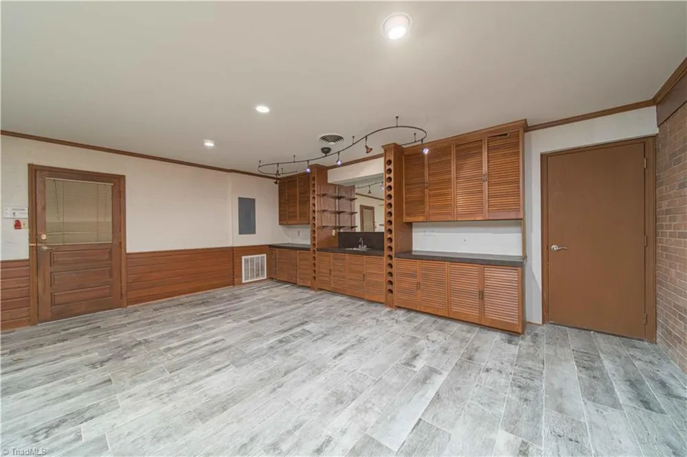 321 Stanaford Road Winston-Salem, NC 27104