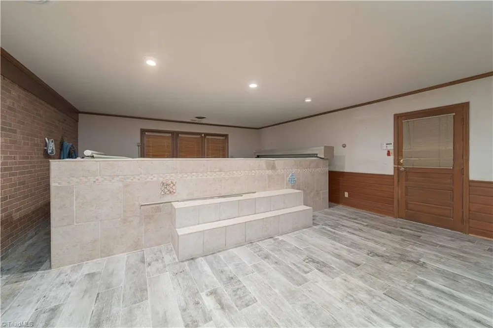 321 Stanaford Road Winston-Salem, NC 27104