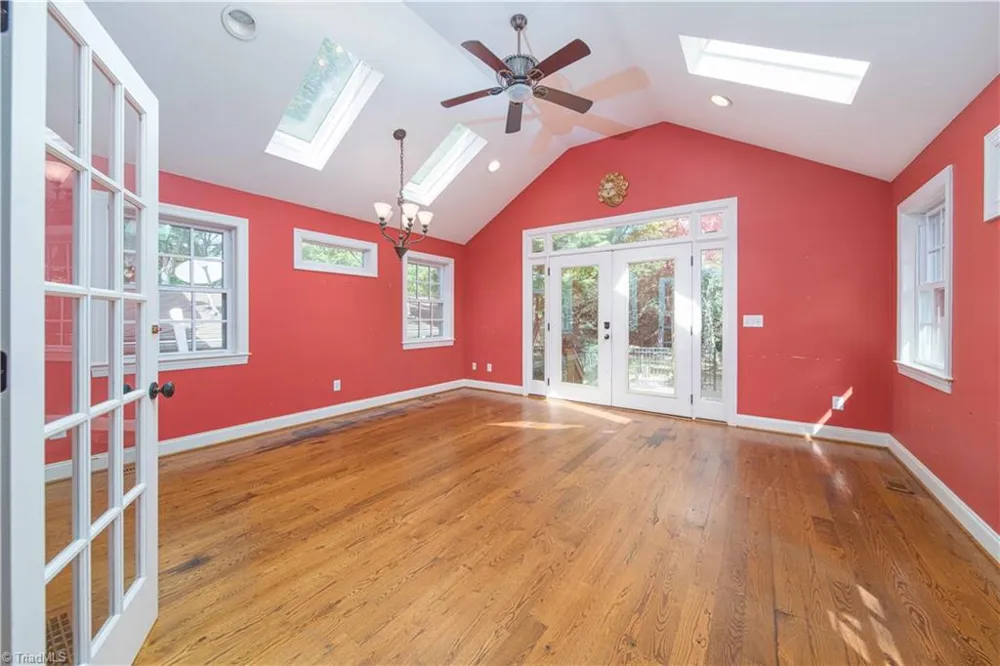 321 Stanaford Road Winston-Salem, NC 27104