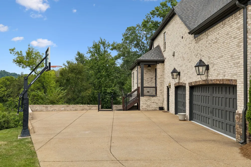2231 Dunblane Ln Franklin, TN 37069