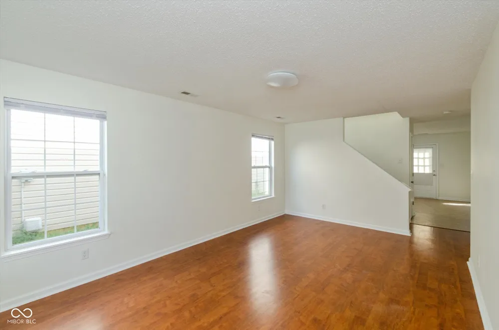 3913 Candle Berry Drive Indianapolis, IN 46235