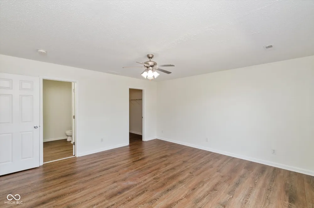 3913 Candle Berry Drive Indianapolis, IN 46235