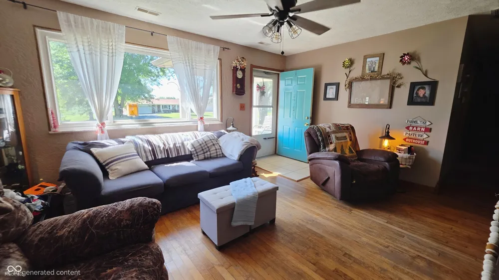 15962 E 265 Columbus, IN 47203