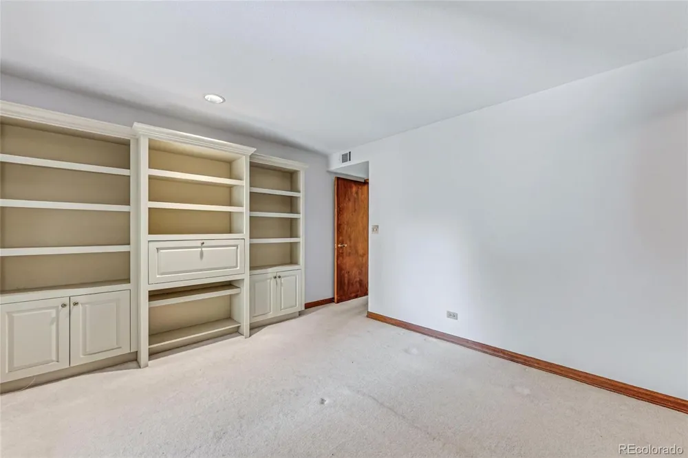 2000 E 12th Avenue #4 Denver, CO 80206