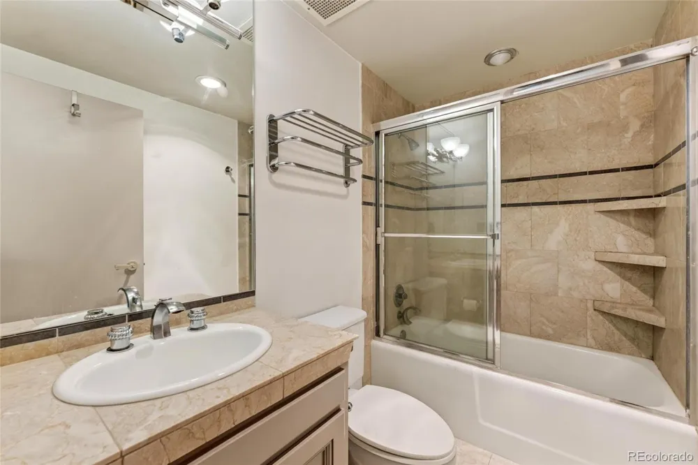 2000 E 12th Avenue #4 Denver, CO 80206