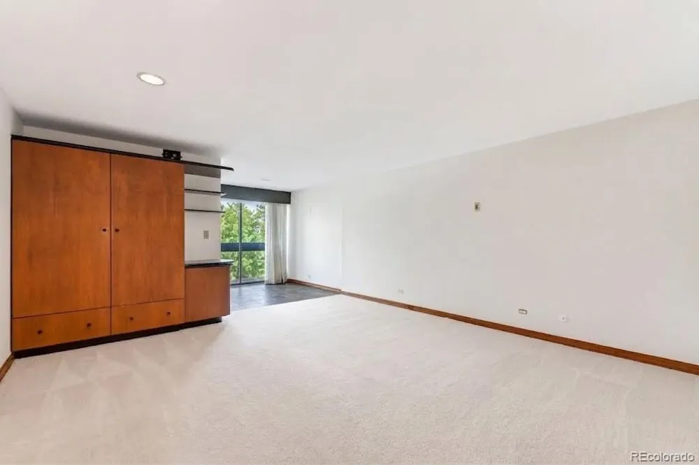 2000 E 12th Avenue #4 Denver, CO 80206