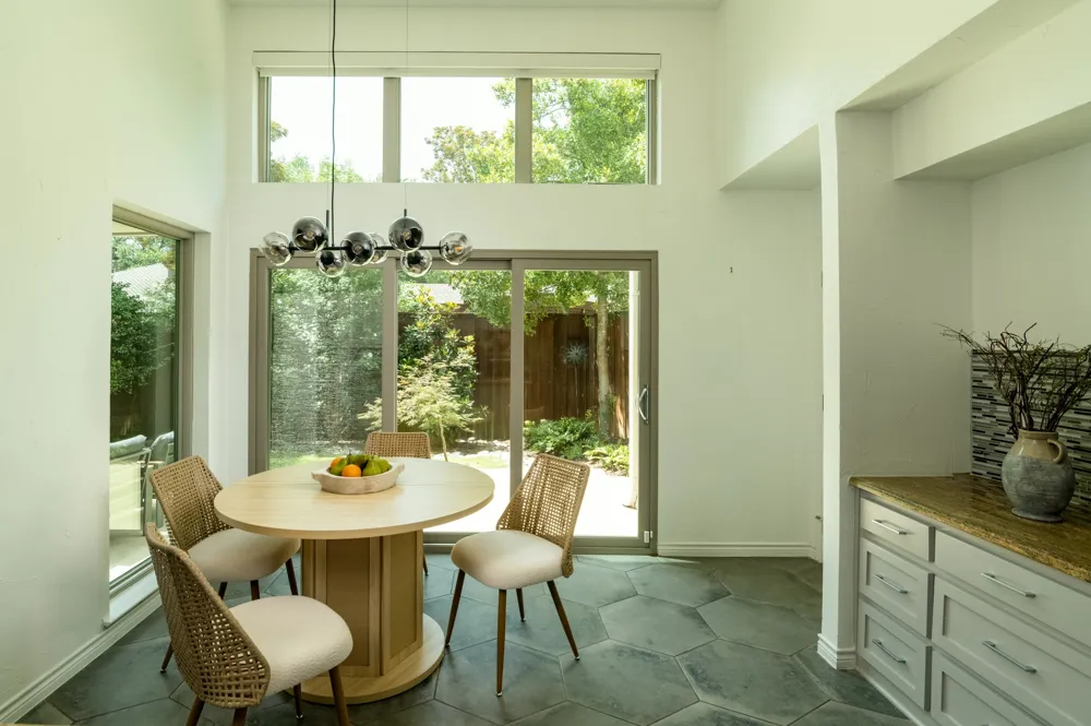 6918 Chevy Chase Avenue Dallas, TX 75225