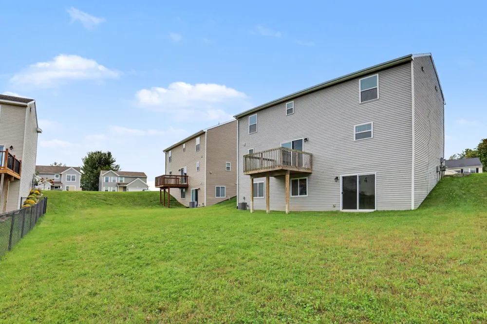 311 Wagon Wheel Court Cedar Springs, MI 49319