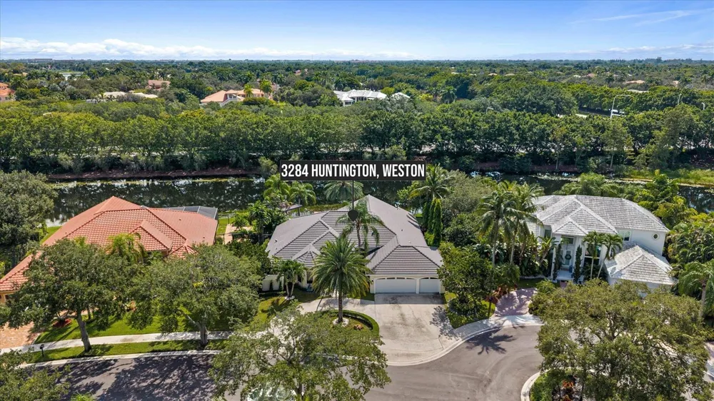 3284 HUNTINGTON Weston, FL 33332