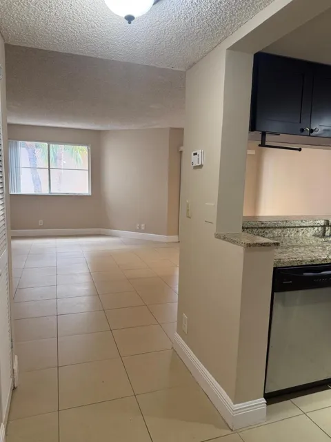 9901 WESTVIEW DRIVE #324