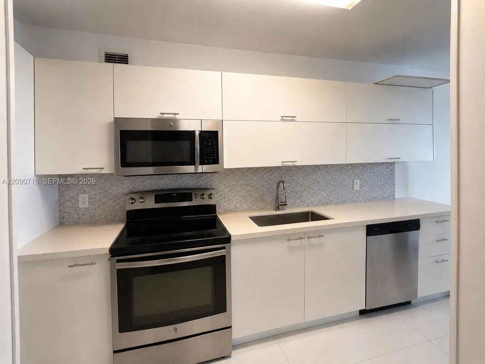 Address Not Shown Miami Beach, FL 33139