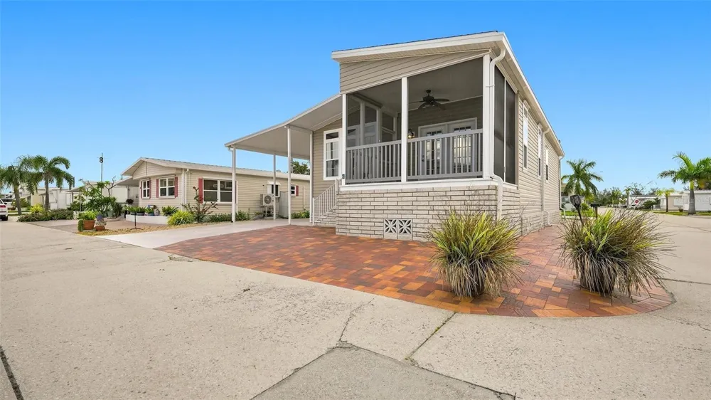 10315 CORTEZ ROAD W #2F Bradenton, FL 34210