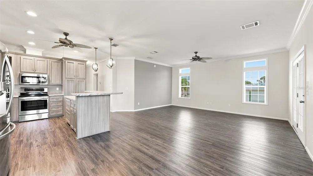 10315 CORTEZ ROAD W #2F Bradenton, FL 34210