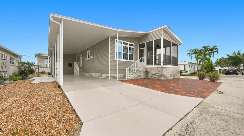 10315 CORTEZ ROAD W #2F Bradenton, FL 34210
