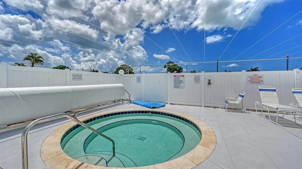 10315 CORTEZ ROAD W #2F Bradenton, FL 34210