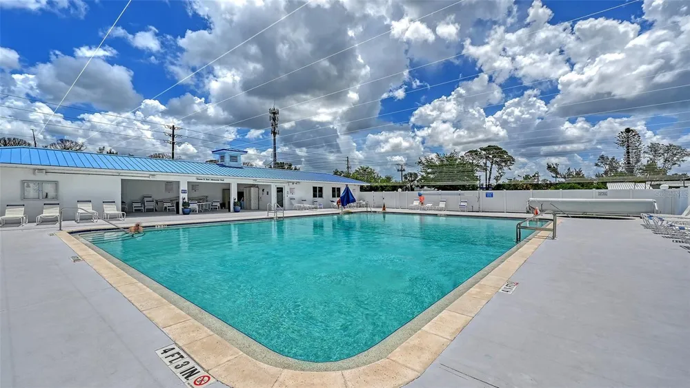 10315 CORTEZ ROAD W #2F Bradenton, FL 34210