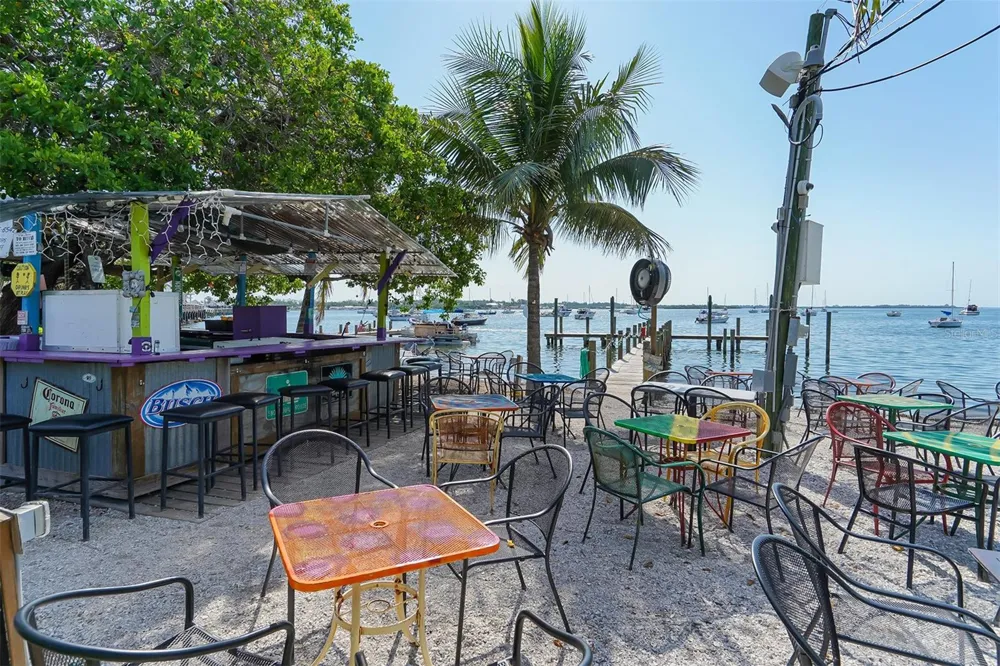10315 CORTEZ ROAD W #2F Bradenton, FL 34210