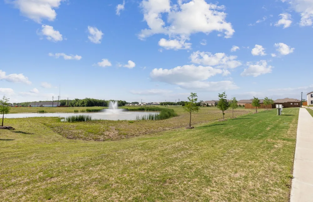 1058 Clear Dusk Lane Forney, TX 75126