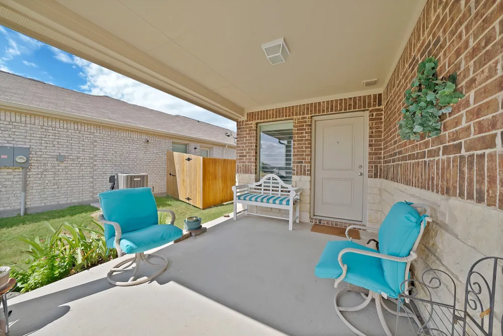 1448 Dovekie Drive Forney, TX 75126