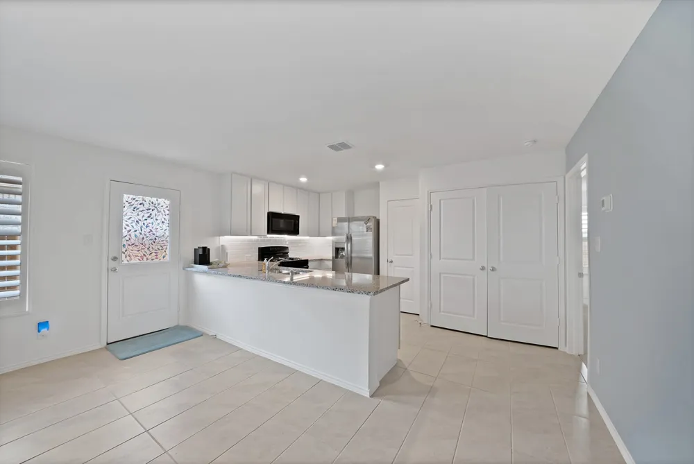 1448 Dovekie Drive Forney, TX 75126