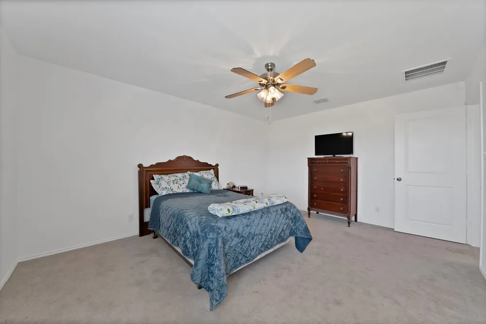 1448 Dovekie Drive Forney, TX 75126