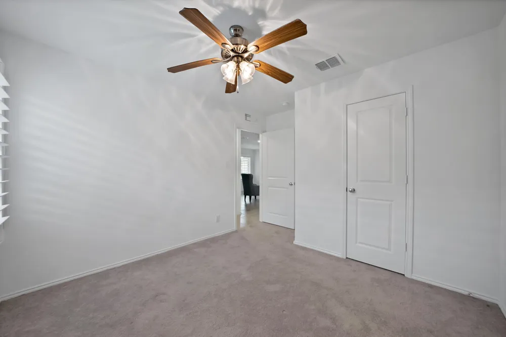 1448 Dovekie Drive Forney, TX 75126
