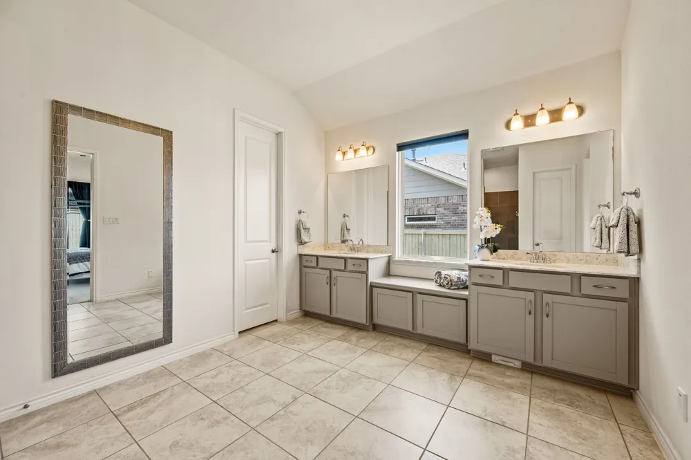 2900 Peekaboo Lane Northlake, TX 76247