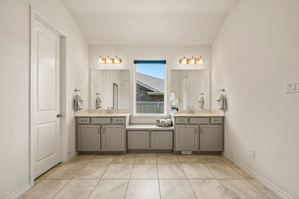 2900 Peekaboo Lane Northlake, TX 76247