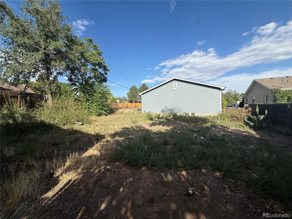 275 Stuart Street Denver, CO 80219