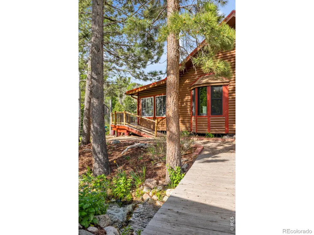 428 Rustic Road Bellvue, CO 80512