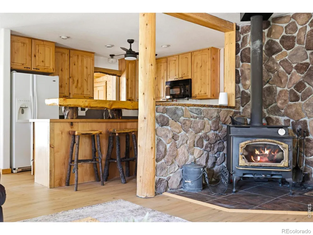 428 Rustic Road Bellvue, CO 80512
