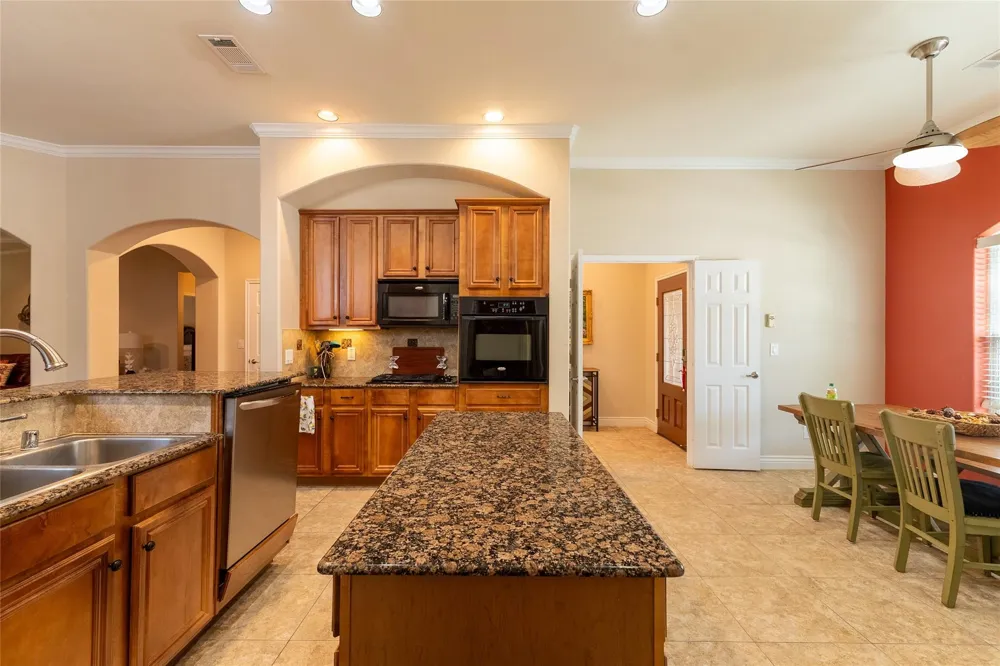 15234 Scenic Forest Drive Conroe, TX 77384