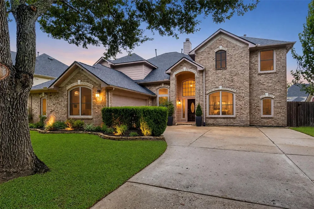 511 Silver Creek Circle Richmond, TX 77406