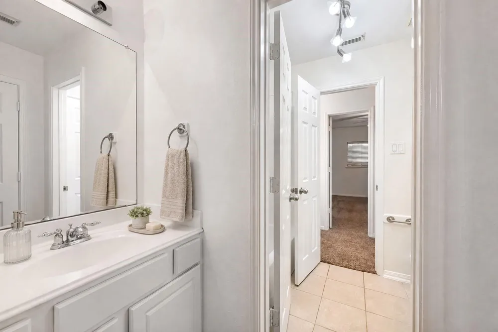 511 Silver Creek Circle Richmond, TX 77406