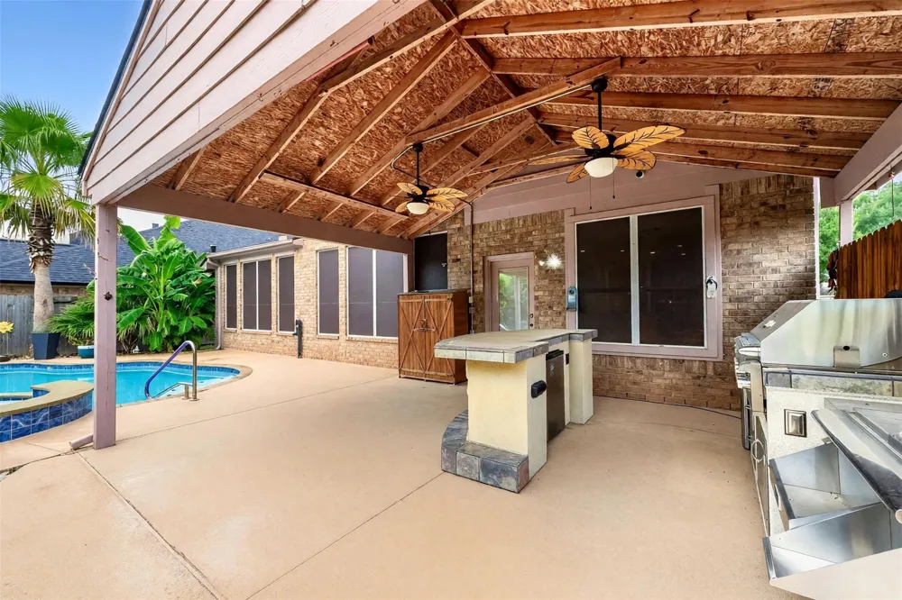 511 Silver Creek Circle Richmond, TX 77406
