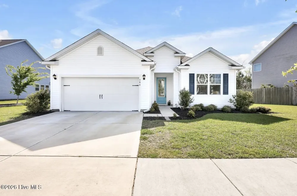 304 Edgewater Way Surf City, NC 28445