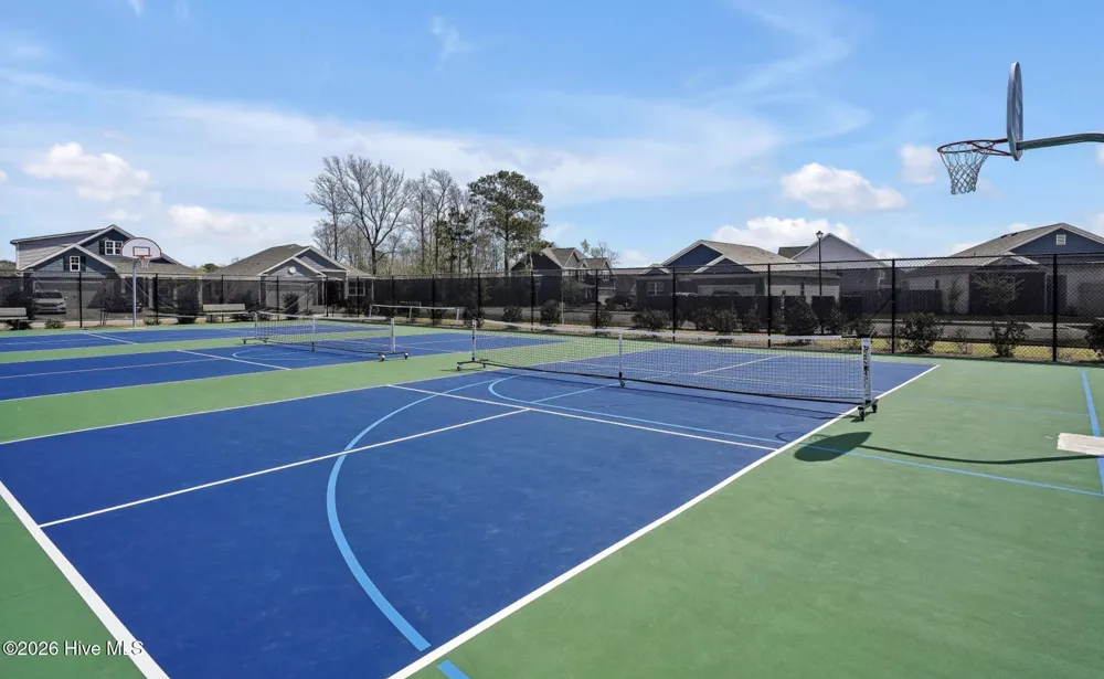 304 Edgewater Way Surf City, NC 28445