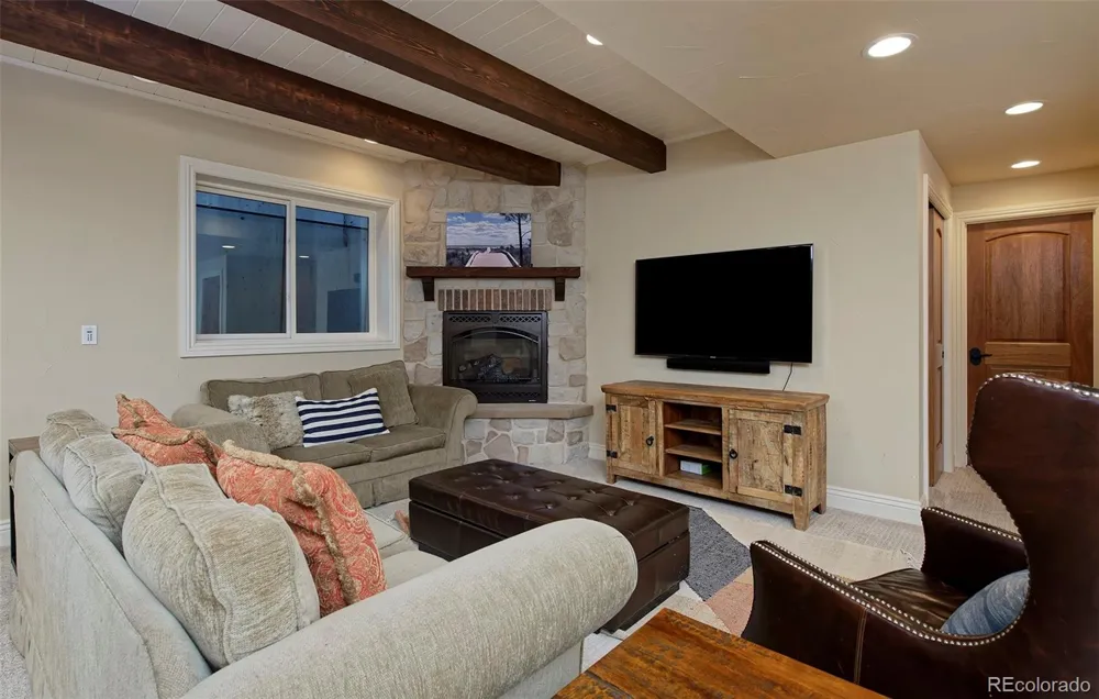 7740 E 6th Avenue Denver, CO 80230