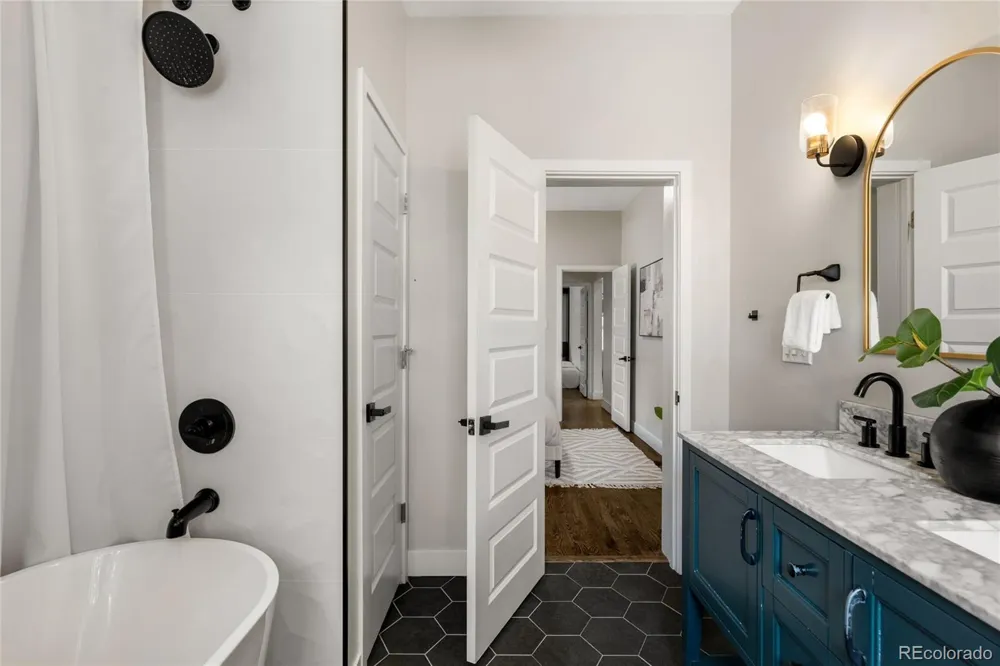 4157 Grove Street Denver, CO 80211