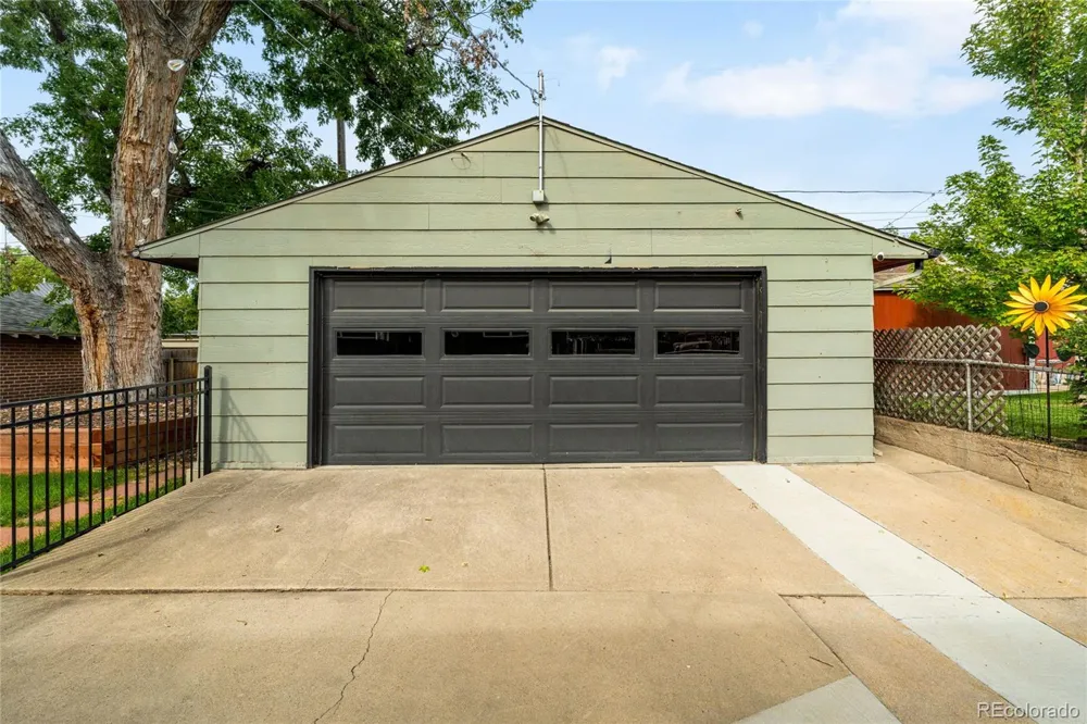 4157 Grove Street Denver, CO 80211