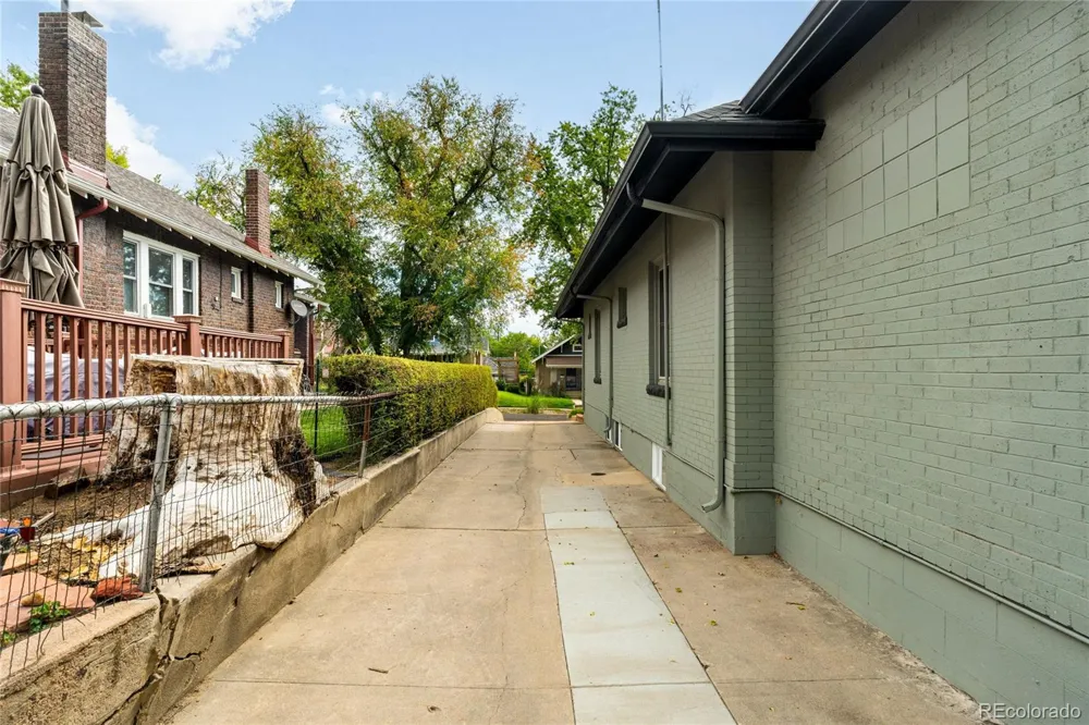 4157 Grove Street Denver, CO 80211