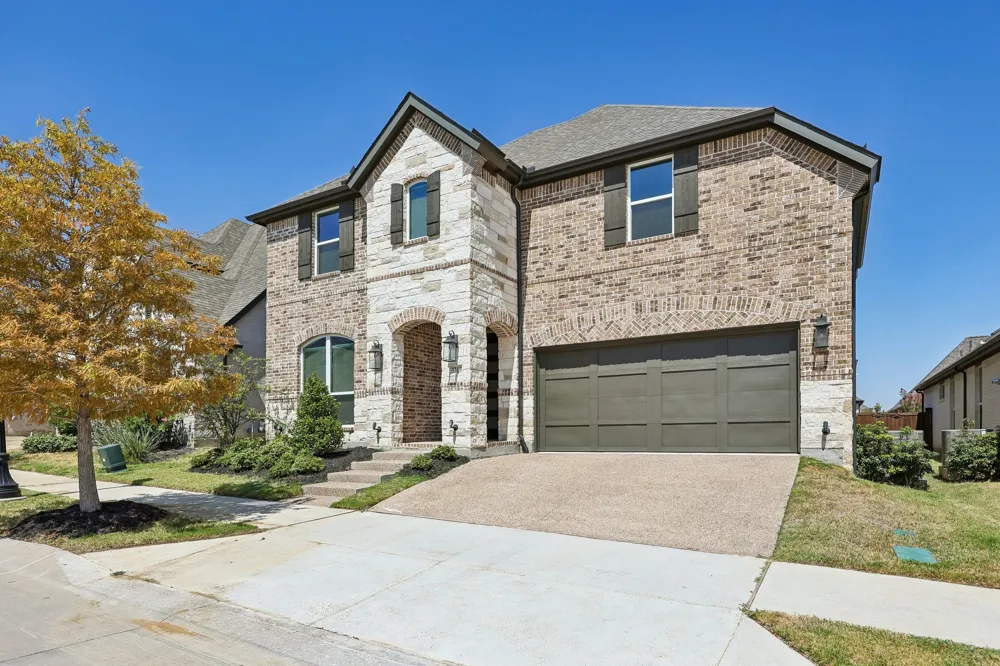 3709 Damsel MacKenzie Lewisville, TX 75056