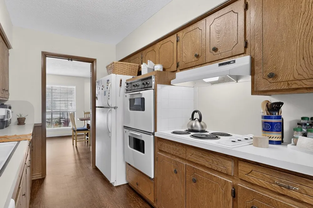11341 Quail Run Street Dallas, TX 75238