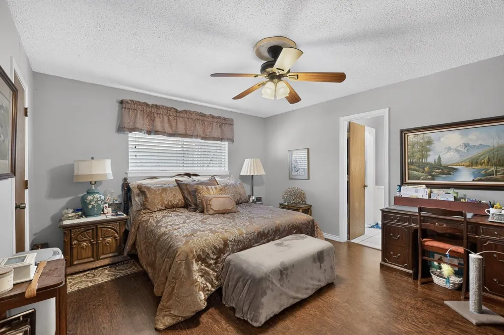 11341 Quail Run Street Dallas, TX 75238