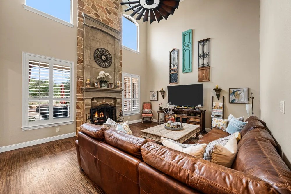 2890 Forest Hill Drive Cross Roads, TX 76227