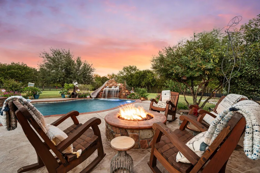 2890 Forest Hill Drive Cross Roads, TX 76227