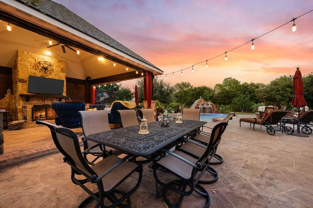2890 Forest Hill Drive Cross Roads, TX 76227